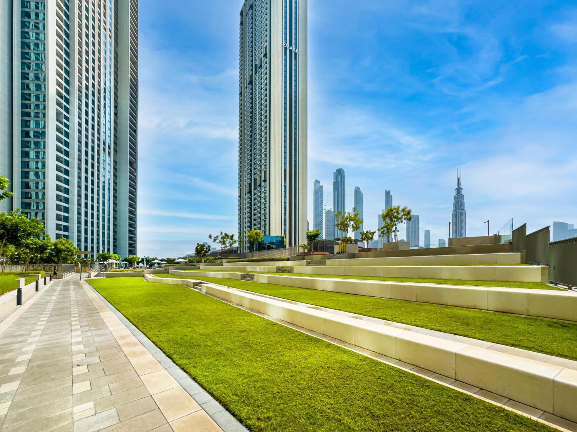 Royal Vista At Downtown Views Ii - Downtown & Burj Khalifa Views - Brand New Luxury 4br Apartment *