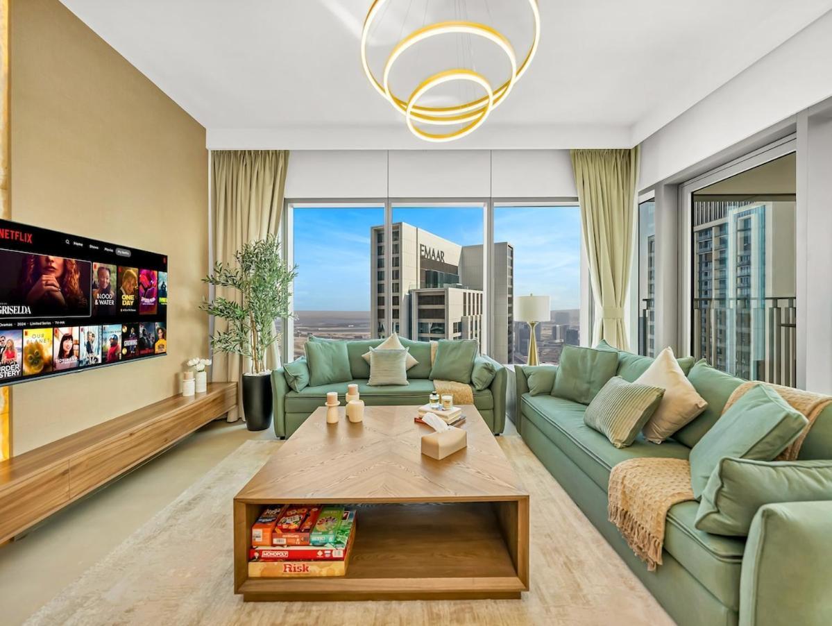 Royal Vista At Downtown Views Ii - Downtown & Burj Khalifa Views - Brand New Luxury 4br Apartment *