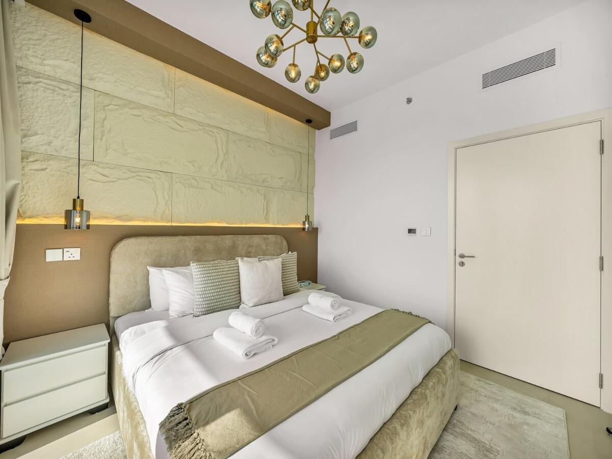 Royal Vista At Downtown Views Ii - Downtown & Burj Khalifa Views - Brand New Luxury 4br