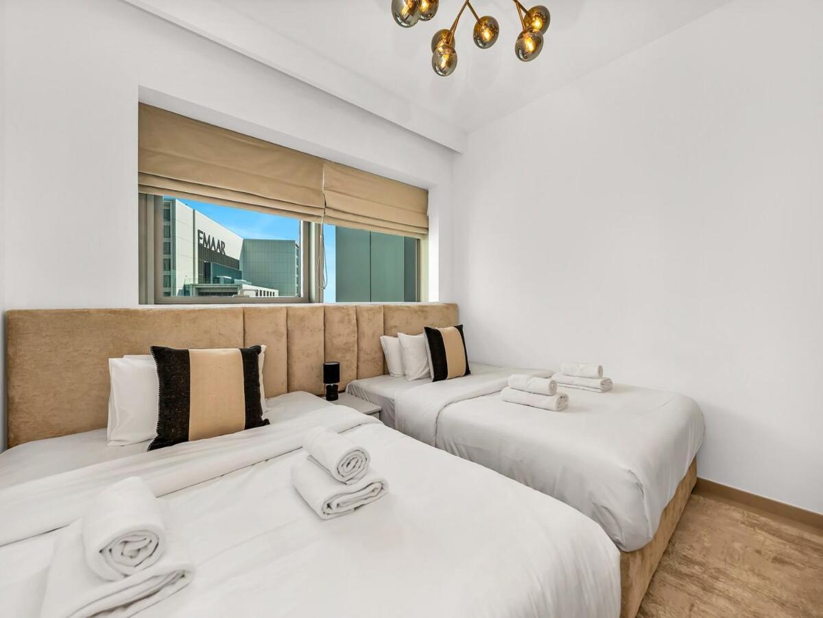 Royal Vista At Downtown Views Ii - Downtown & Burj Khalifa Views - Brand New Luxury 4br