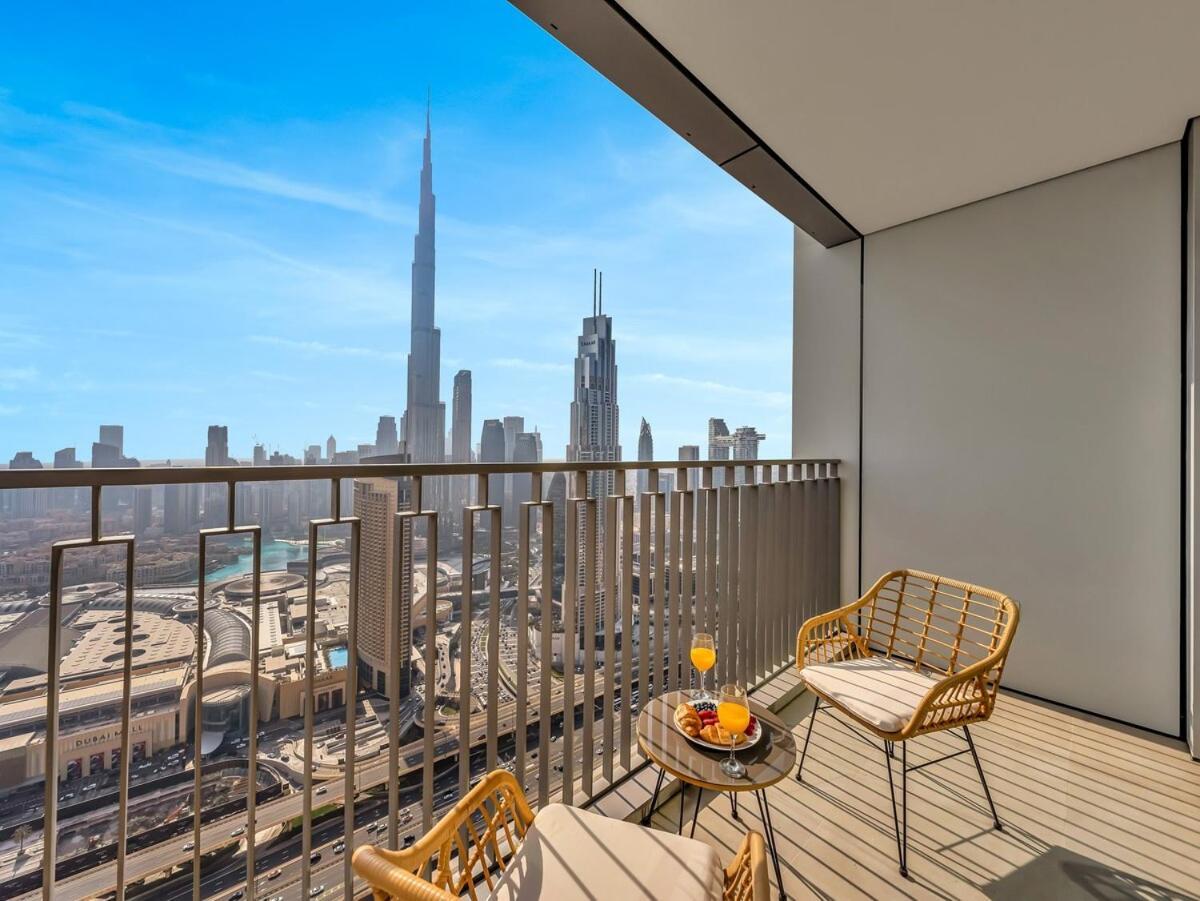 Royal Vista At Downtown Views Ii - Downtown & Burj Khalifa Views - Brand New Luxury 4br Apartment